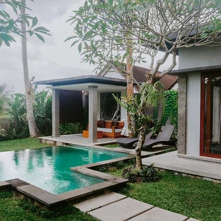 Anggira Villa Ubud Экстерьер фото